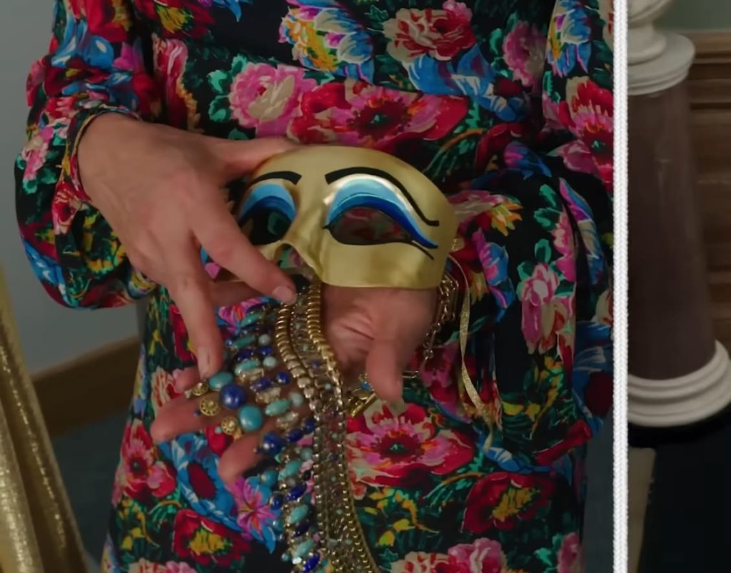 DIY and Budget-Friendly Masquerade Outfits